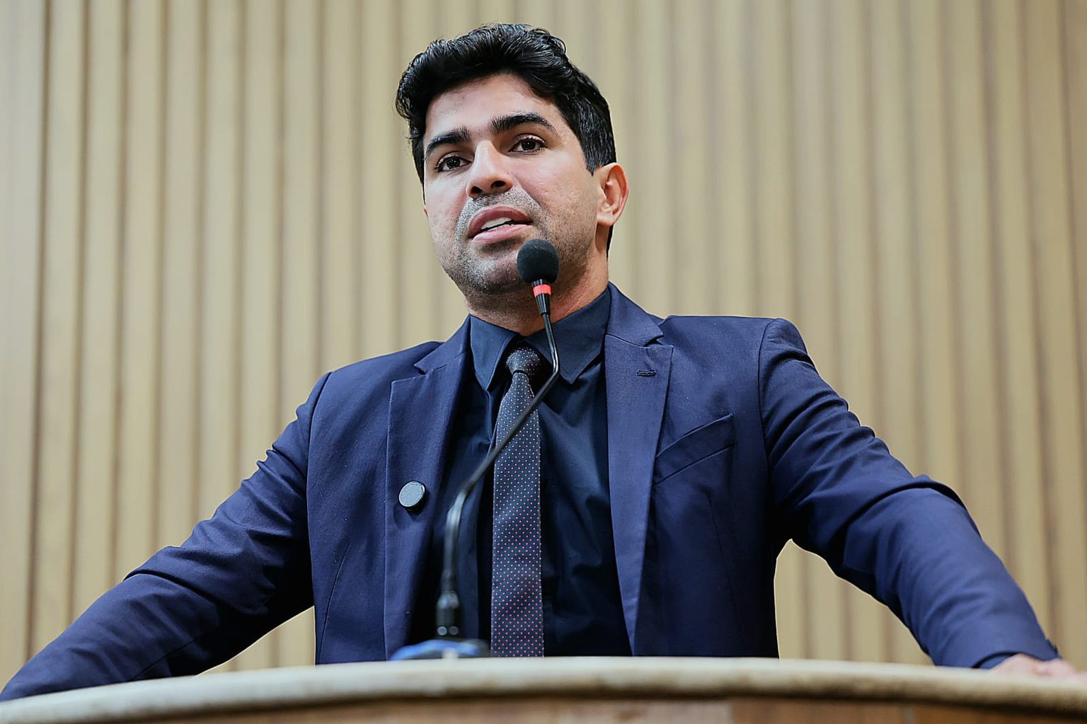 Pastor Diego pede investigação ampla no caso Banco Master e alerta contra repetição da Lava Jato
