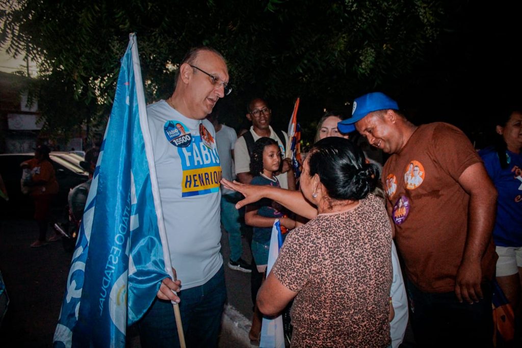 Fábio Henrique propõe carreira única para servidores e defende avanço profissional por desempenho