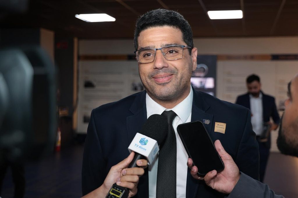 Jeferson Andrade visita Alese após eleição e reforça continuidade de trabalho em Sergipe
